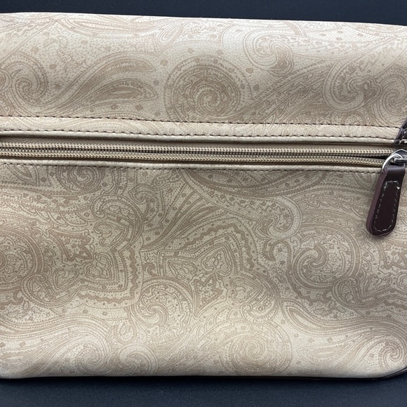 Liz Claiborne Shoulder Bag Beige Brown Paisley Print Handbag Leather Trim NWOT - Picture 2 of 12